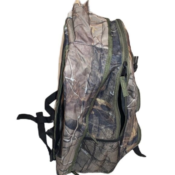 Bird and Buck Deep Woods Camo Backpack - Picture 7 of 9